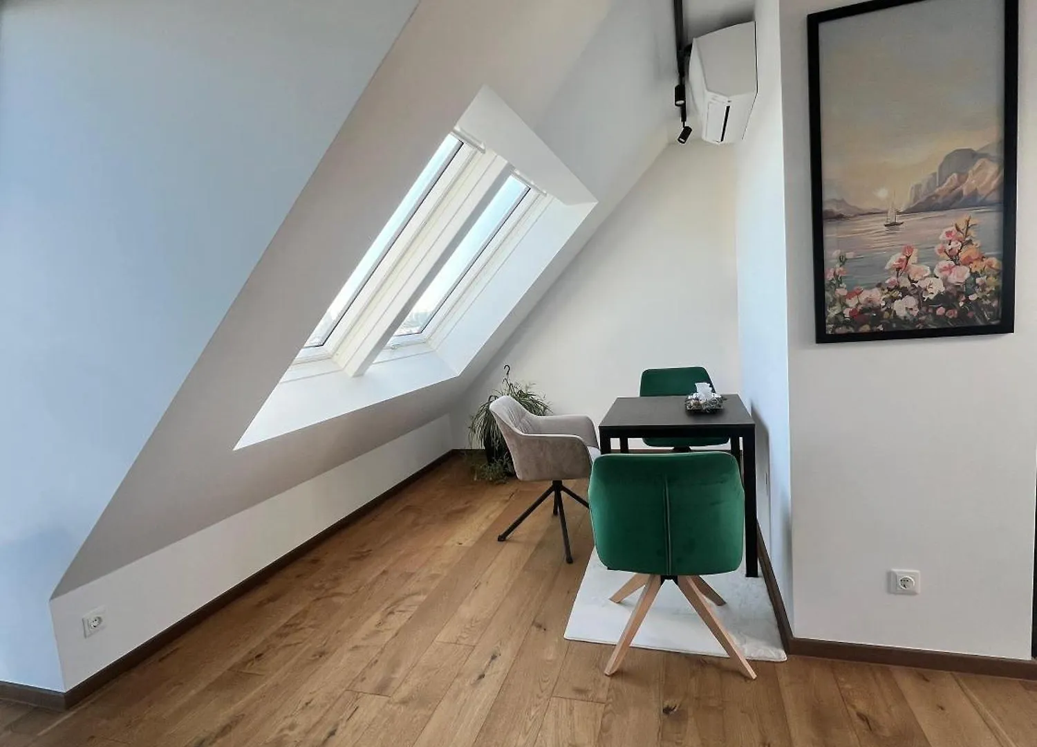 Apartment Luxus Dachtraum Naehe Zentrum Vienna